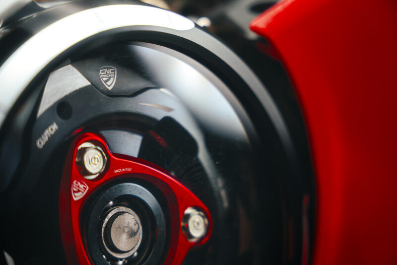 Clear oil bath clutch cover Ducati Panigale 959, 1199 and 1299 - Bicolore Edition